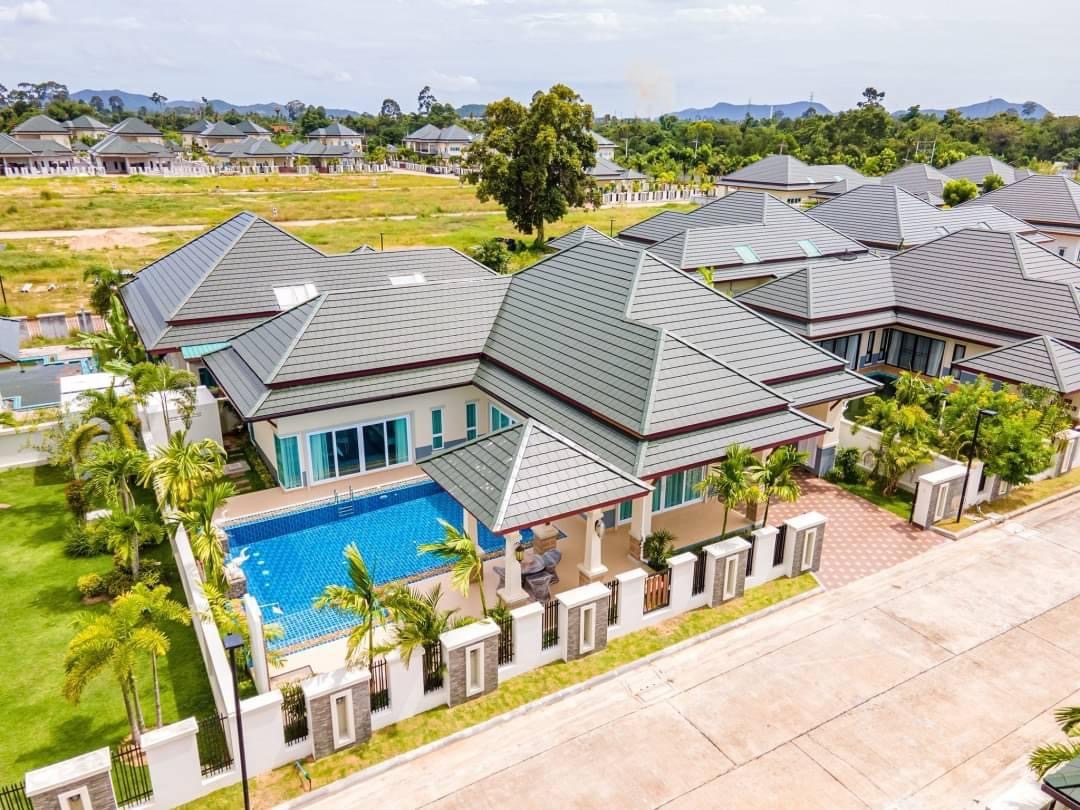 Baan Dusit Pattaya Lake, Паттайя